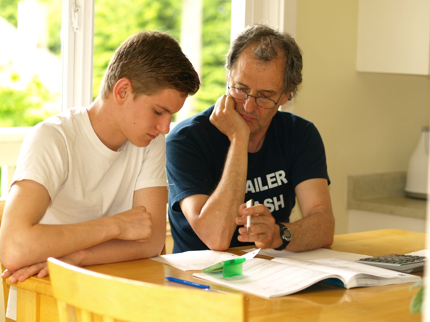 Ray Andrews tutoring a pupil